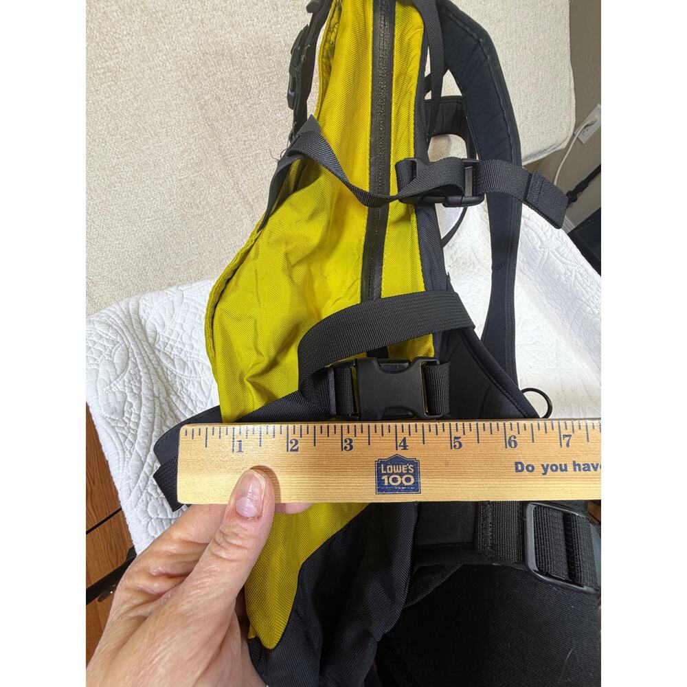 Arc'teryx M20 Yellow Black Ski Snowboard Backpack Alpine Pack Durable Outdoor - Picture 7 of 16